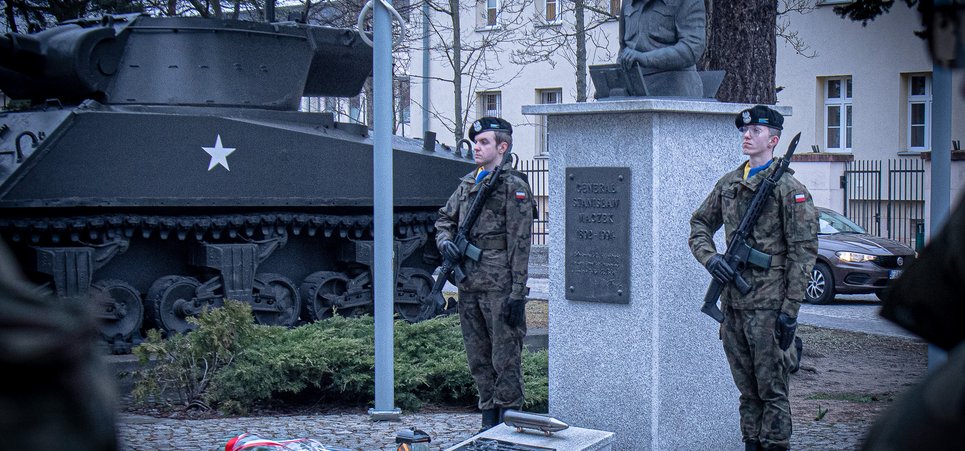 Pamięci legendarnego „Bacy” – rocznica urodzin gen. Stanisława Maczka