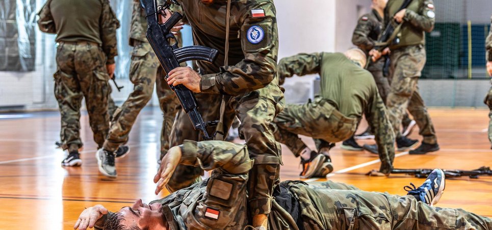 Szkolenie żołnierzy 21 Brygady Strzelców Podhalańskich z zakresu Military Krav Maga