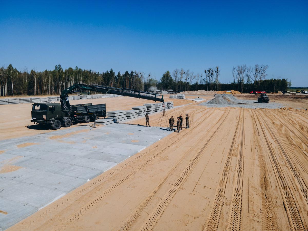 Dzia alno In ynieryjna 16 Batalionu Remontu Lotnisk 2SLT dzia-alno-in-ynieryjna-16-batalionu-remontu-lotnisk-2slt
