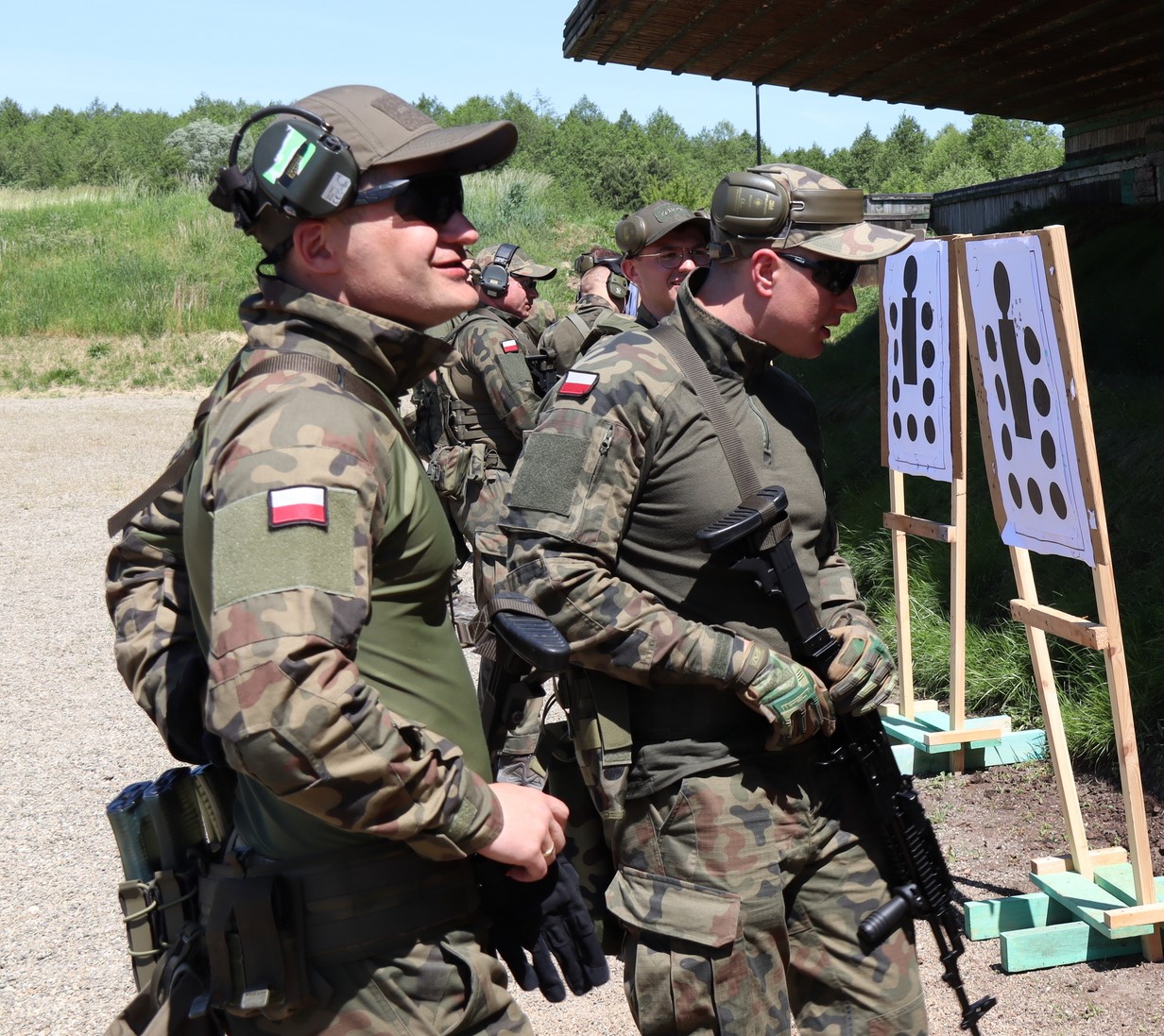 Kurs podstawowego posługiwania się bronią dla żołnierzy - 4slsz