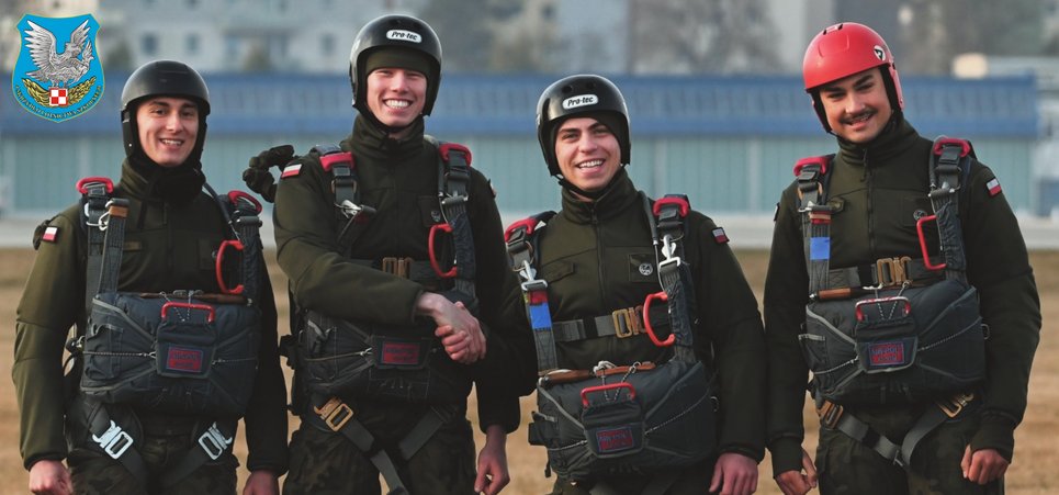 Sezon skoków spadochronowych rozpoczęty