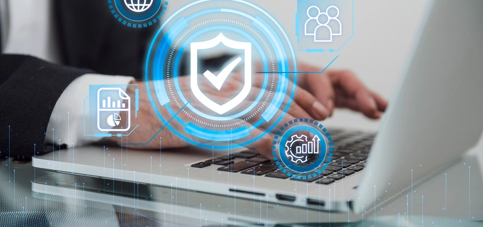 Ochrona i bezpieczeństwo cyberprzestrzeni