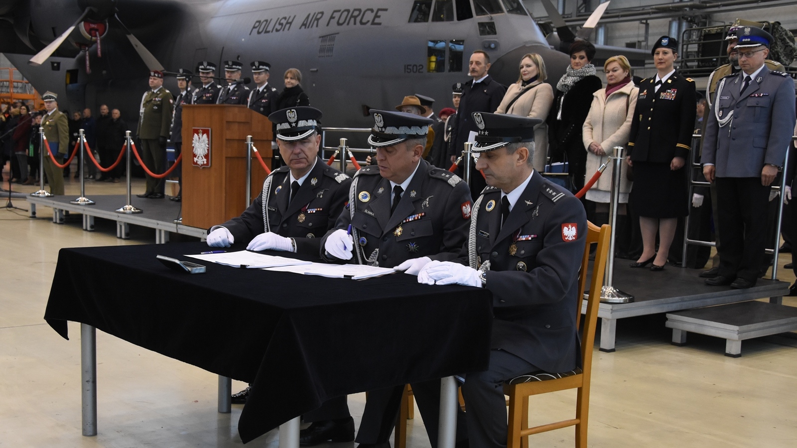 nowy-dow-dca-3-skrzyd-a-lotnictwa-transportowego-dgrsz