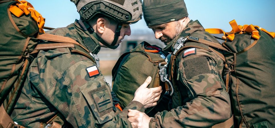 Nowy wymiar szkolenia spadochronowego w 6 Brygadzie Powietrznodesantowej