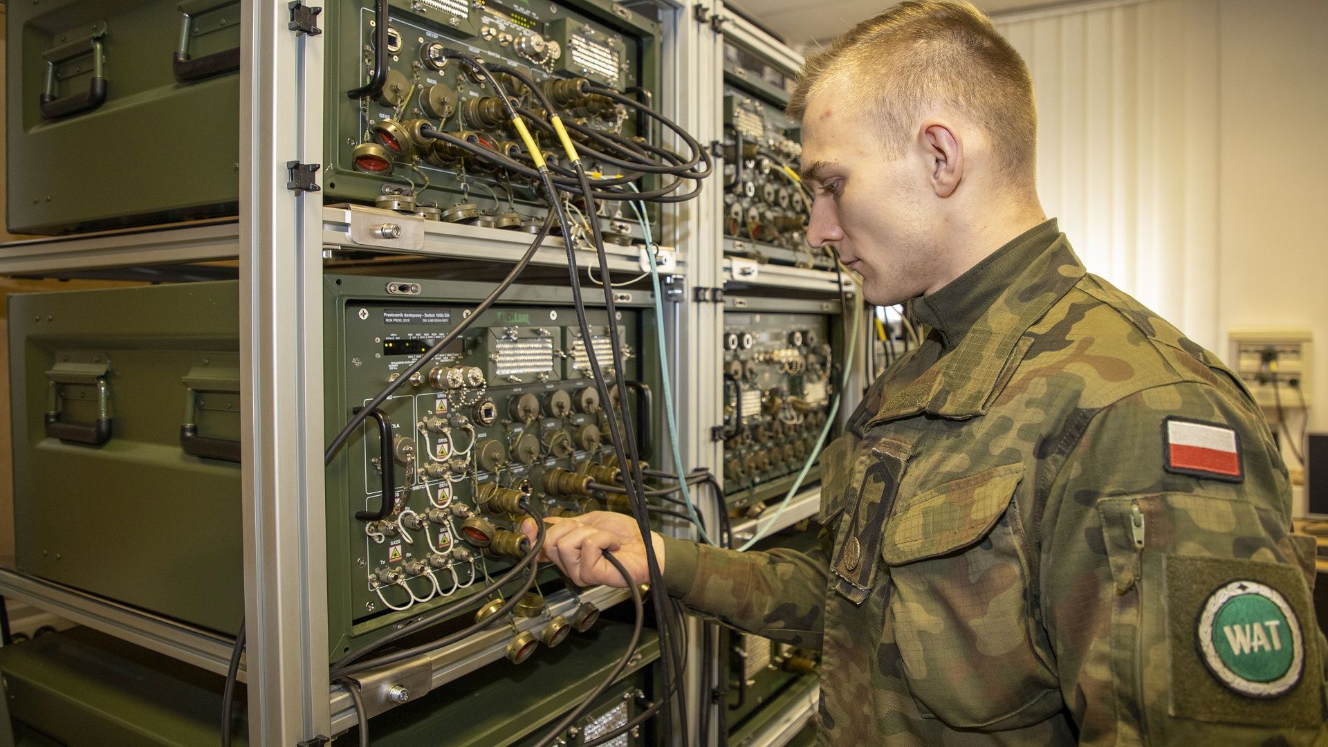 Technologie elektroniczne i telekomunikacyjne - Wojskowa Akademia