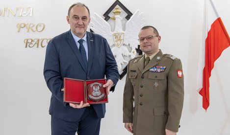 WAT intensyfikuje współpracę z Zakładami Metalowymi DEZAMET